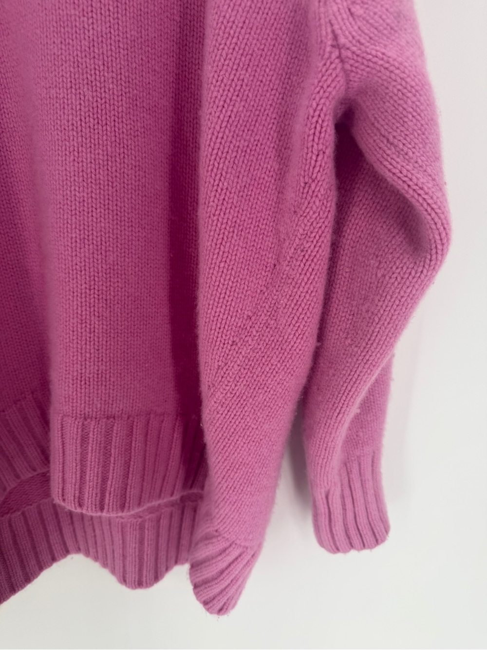 Cos Chunky Pure Cashmere Crew Neck Sweater In Pink - Picture 5 of 9
